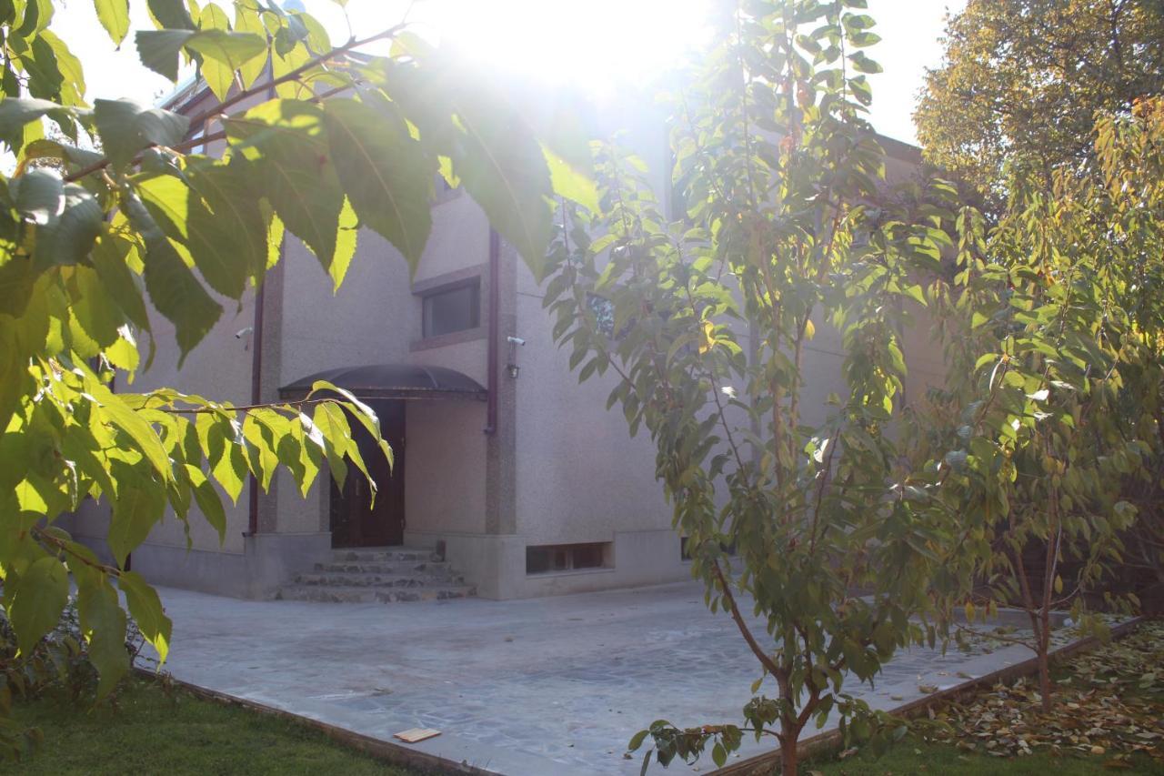 Cherry Garden Boutique Hotel Yeghegnadzor Zewnętrze zdjęcie