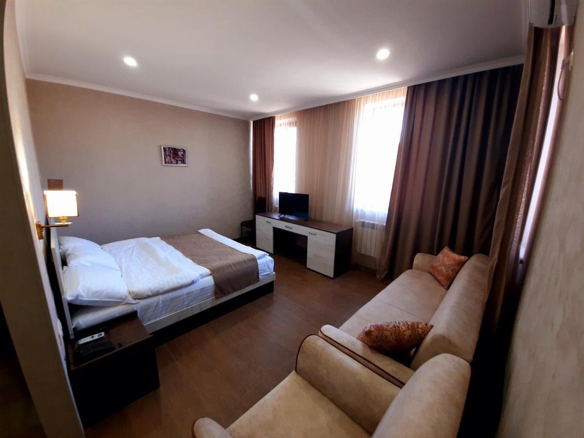 Cherry Garden Boutique Hotel Yeghegnadzor Zewnętrze zdjęcie
