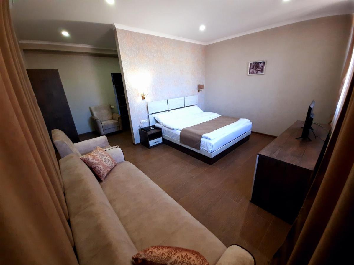 Cherry Garden Boutique Hotel Yeghegnadzor Zewnętrze zdjęcie